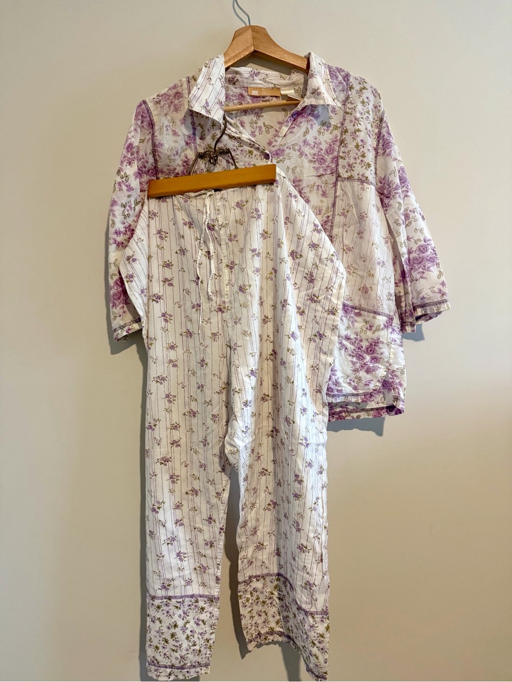 La Cera 100% Cotton Purple Floral Pajamas with Drawstring Pants